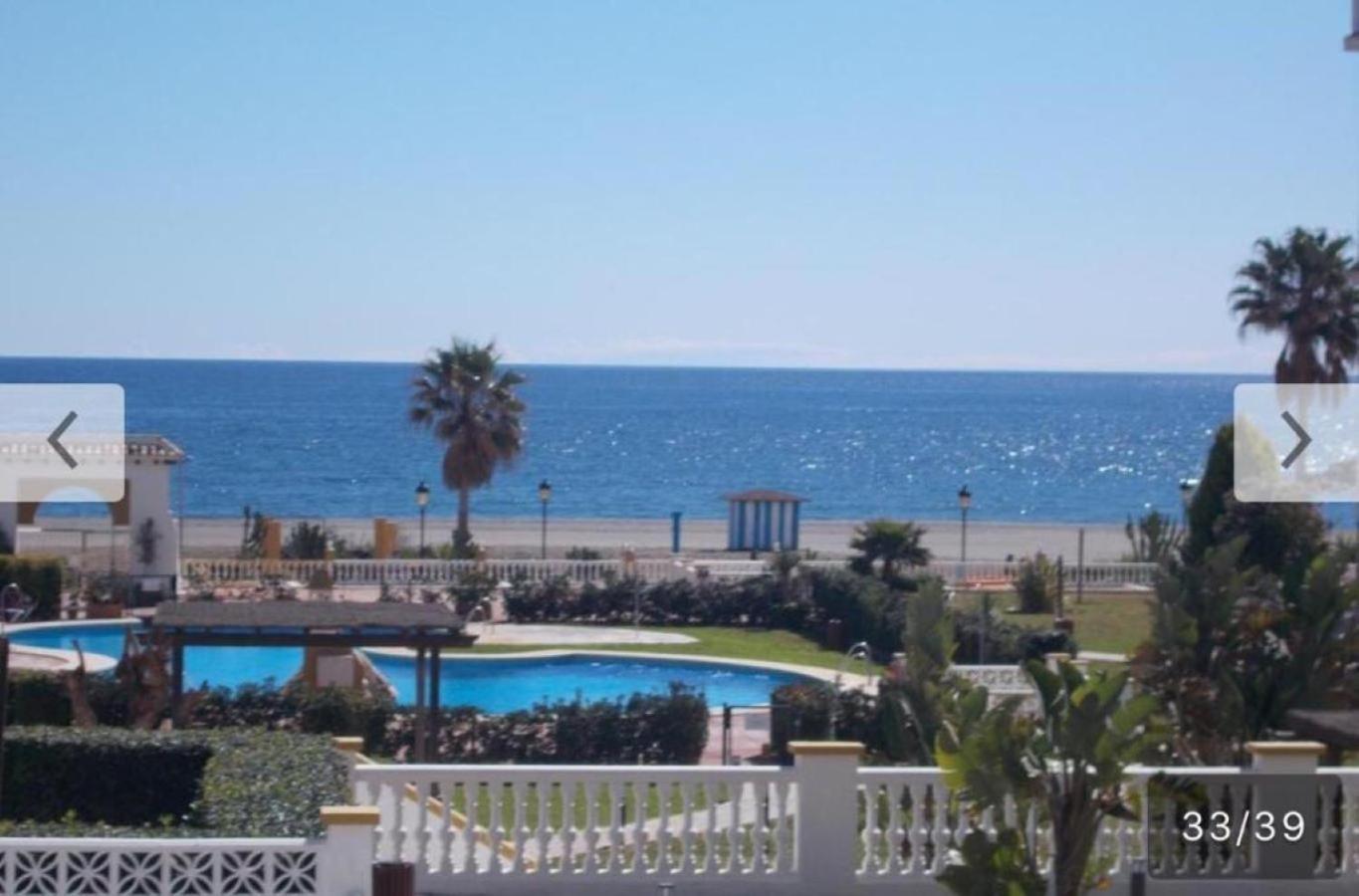Duquesa Port Apartment Манилва Екстериор снимка