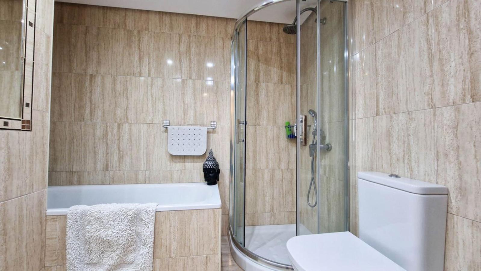 Duquesa Port Apartment Манилва Екстериор снимка